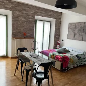Finestra Sul Centro Storico Apartment